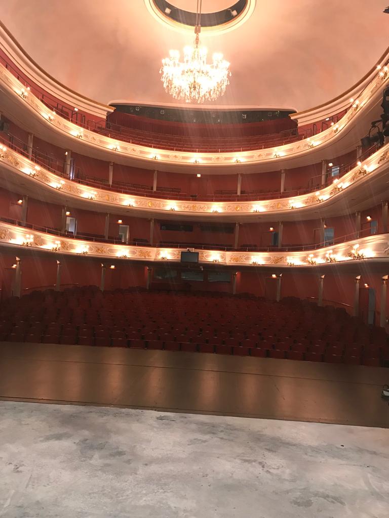 Blick in den Zuschauerraum des Opernhauses